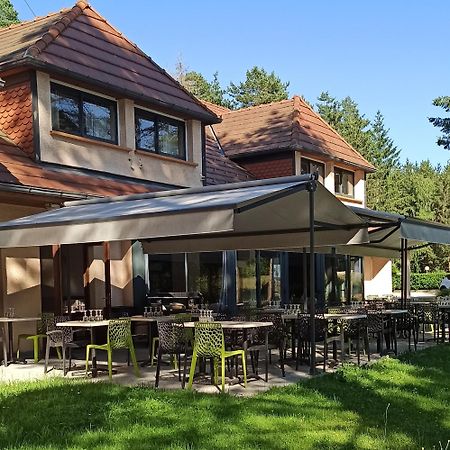 Hotel Restaurant Logis La Meridienne Anglards de Saint Flour Exterior photo